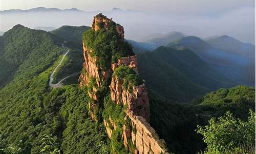 嶂石岩风景区_嶂石岩风景区图片